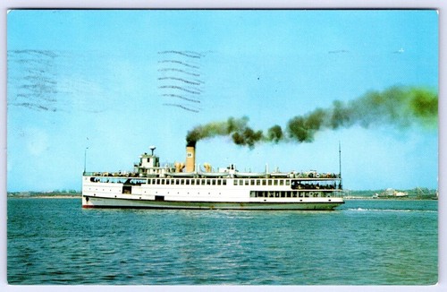 1967 NANTUCKET MARTHA'S VINEYARD STEAMER CAPE COD MASSACHUSETTS POSTCARD - Picture 1 of 2