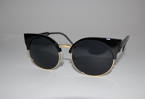 80s Retro fashion sunglasses vintage cat eye plastic metal 4 colors UK - Picture 2 of 13