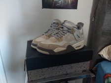 Air Jordan 4 Retro SE Size 6Y