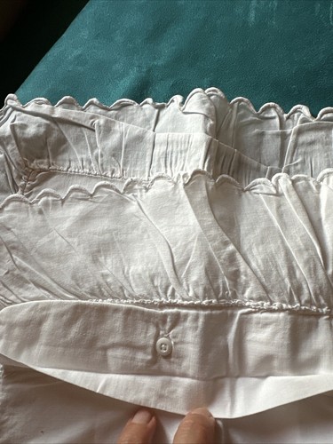 Beautiful And Huge Antique Percale Cotton Monogram Ruffle Chair - Picture 7 of 10