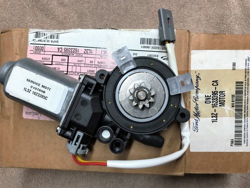 GENUINE FORD PART 1L3Z-1623395-CA POWER WINDOW MOTOR - Picture 1 of 2