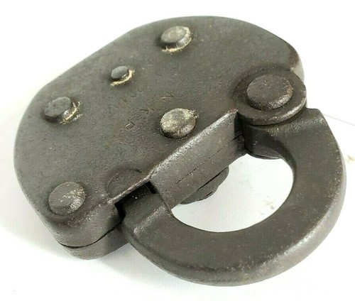 Vintage/ antique adlahe brand padlock - Picture 5 of 5