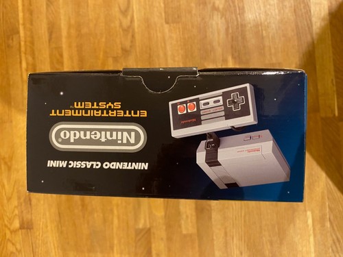 NES Mini console Nintendo Classic Entertainment System New  - Picture 4 of 6