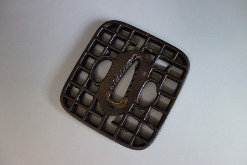 Tsuba guard lattice sukashi openwork Japan Samurai Sword fitting Edo - Picture 6 of 9