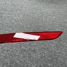 OEM For Tesla Model Y 2020-2024 Rear Left/Driver 1495817-00-C Bumper Reflector