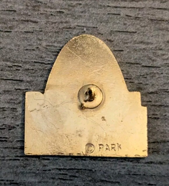Picture 4 of 5
