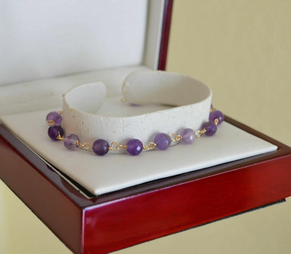 Hermosa pulsera de oro amarillo envuelta en alambre de amatista facetado natural hecha a mano Foto 4 de 4