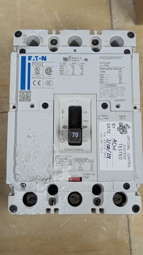 Eaton Interruttore Power Defense 3 poli 70A 600VAC PDG23M0070TFFL - Foto 2 di 9