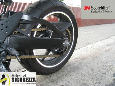 3M™ 580 scotchlite reflective vinyl tape stripe black color 7mm x 6MT