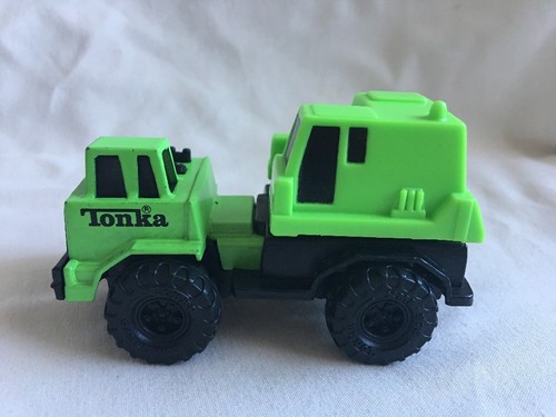 1994 Tonka Corp. Green Wide Construction Truck Vehicle Toy - Picture 3 of 10
