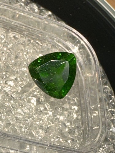 3.40ct Rare Size! Russian Diopside ( chrome) Natural Diopside Gemstone - Picture 13 of 24