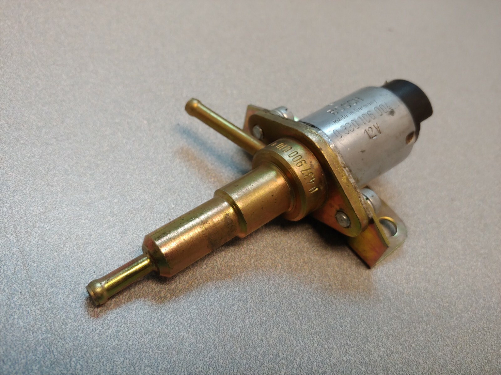 EXCELLENT ORIGINAL PORSCHE 911S 911E MFI COLD START VALVE WITH SOLENOID