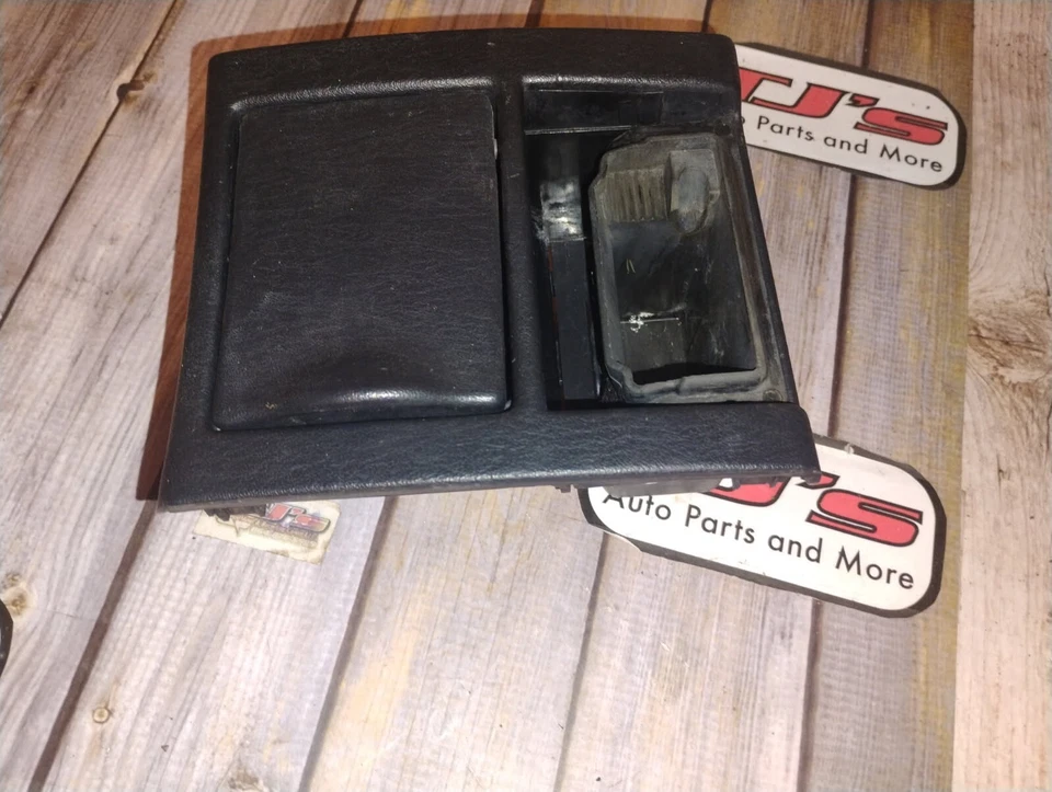 1995-1999 Mitsubishi eclipse black cup holder good lid D30 OEM Foto 3 de 4