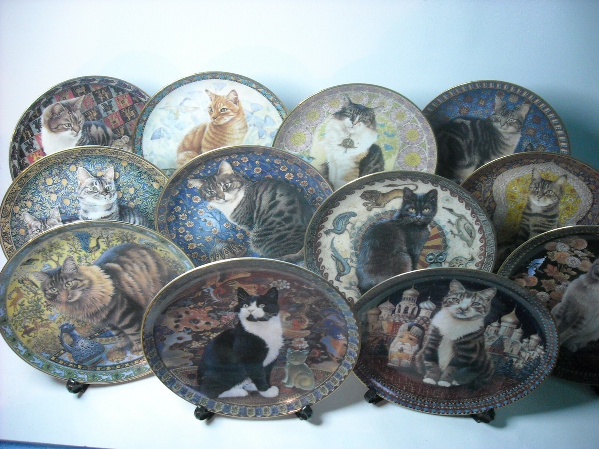 Choice of CATS AROUND THE WORLD Plates Lesley Anne Ivory Danbury