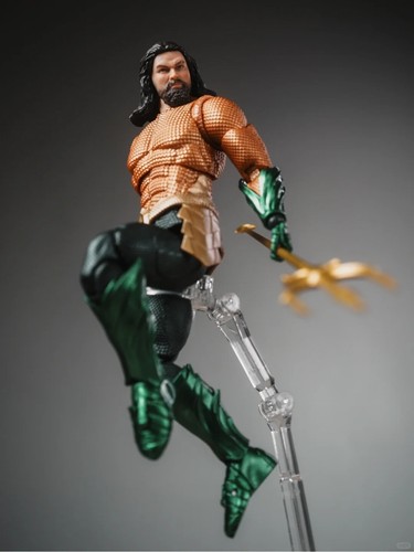 NEW Fondjoy DC Justice League 1/9 Scale Aquaman 7" Action Figure IN BOX - Picture 7 of 11