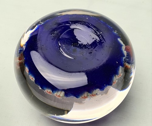 vintage Strathearn 9 spoke latticino & millefiori glass paperweight - Picture 5 of 12