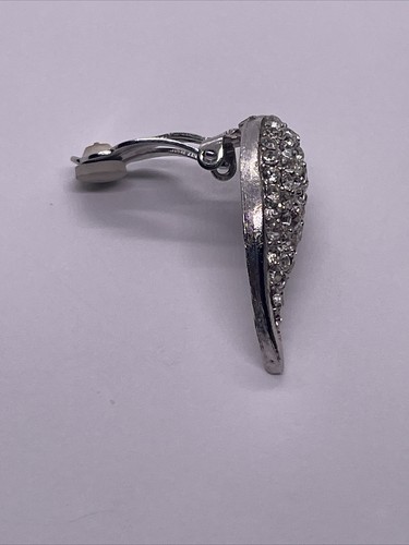 Silver Toned, Diamond Encrusted Feather, Clip On Pendant - Picture 11 of 15