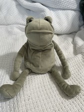 Jellycat Fergus Frog 8 in Stuffed Animal - Green
