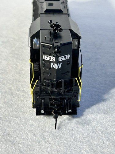 Beautiful BLI Norfolk & Western RR SD-45 Hi Nose HO DCC/Sound Paragon 4 - Picture 6 of 13