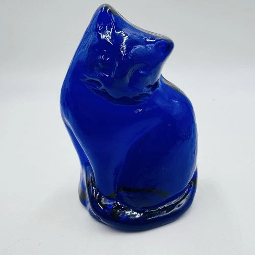 Blenko Cobalt Blue Glass Cat Figurine 2021 Art Glass Sculpture Kitten Read