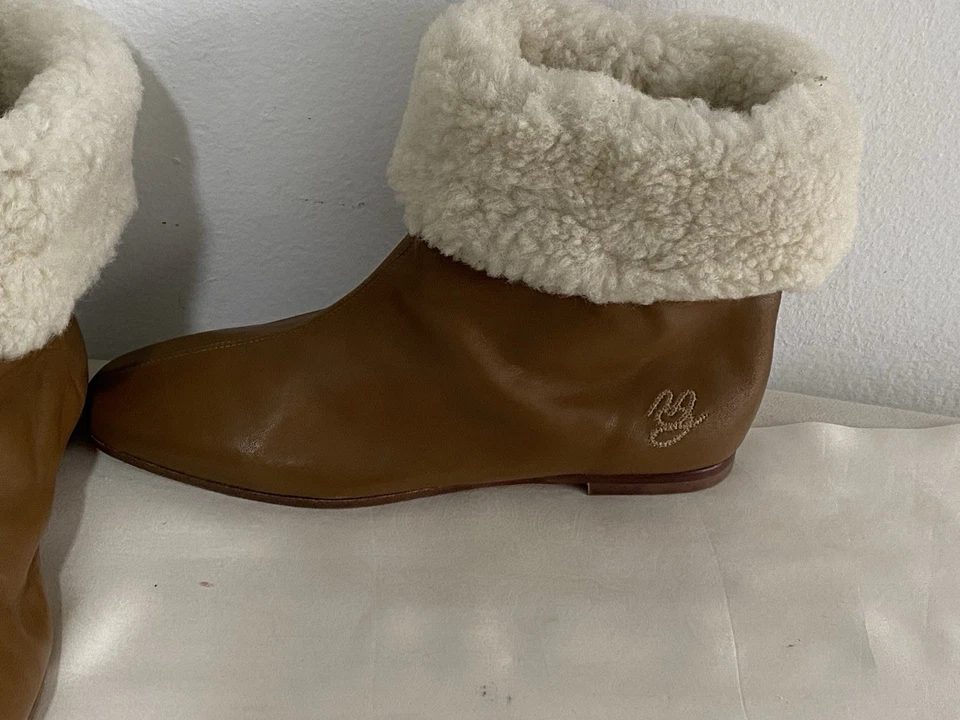 Mansur Gavriel Camel Acogedoras Botas de Cuero Puño de Oveja Nuevas sin Caja Talla 38 Foto 4 de 4