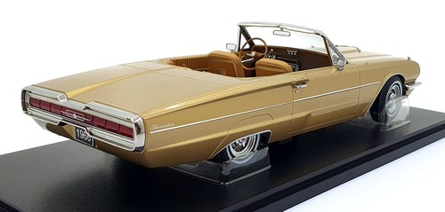 KK Scale 1/18 Scale KKDC181342 - 1966 Ford Thunderbird Cabriolet - Gold - Picture 2 of 6