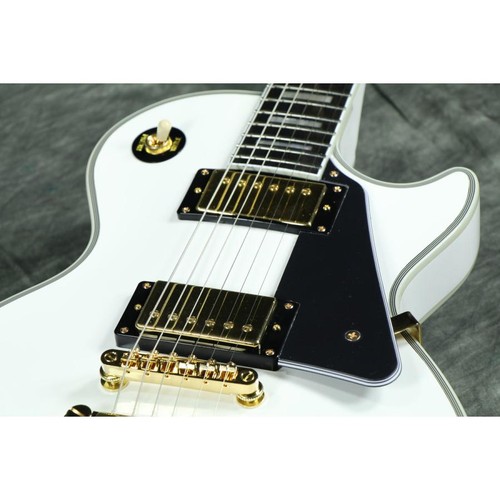 Epiphone Inspired by Gibson Les Paul Custom Alpine White with gig bag - Picture 8 of 9