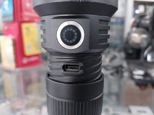 Dorcy Pro Series LED Torch 4000 Lumen USB Rechargeable - Picture 4 of 23