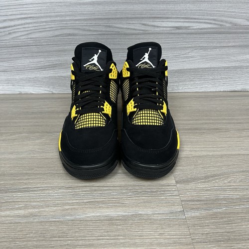 Jordan 4 Retro Medio Negro Trueno Amarillo Zapatos Entrenadores Reino Unido 10 Zapatos Tenis Nuevos - Imagen 7 de 17