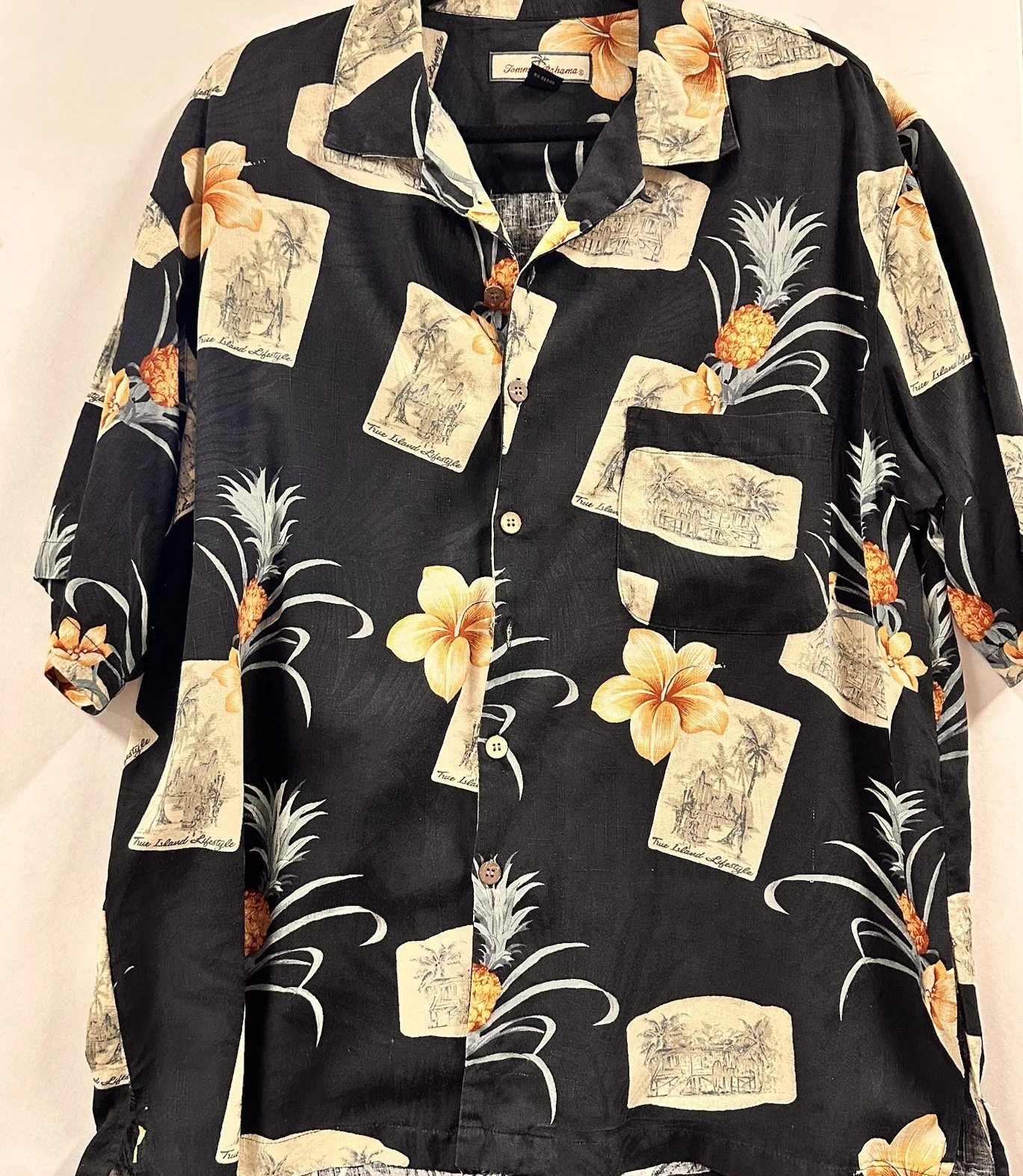 Tommy Bahama Hawaiian Silk Shirt Mens Large Black Floral Tropical Button Up