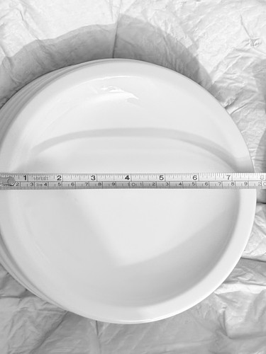 Lote de 9 platos de ensalada de cafetería de artes culinarias borde de 7 3/4" blanco bonito acabado brillante - Imagen 3 de 14