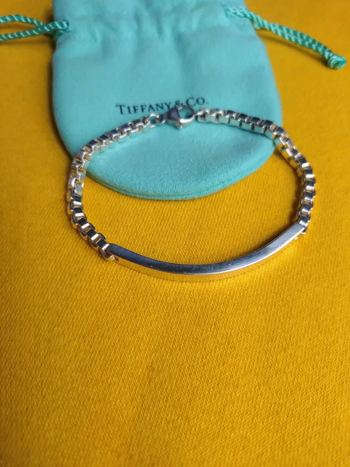 Genuine Tiffany & Co. Venetian Link I.D. Bracelet 7.5 inch - Image 2 of 4