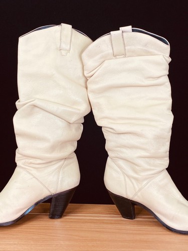 Vintage 1980s tall white boots, beige genuine leather cowgirl slouch casual 7 - Picture 4 of 13