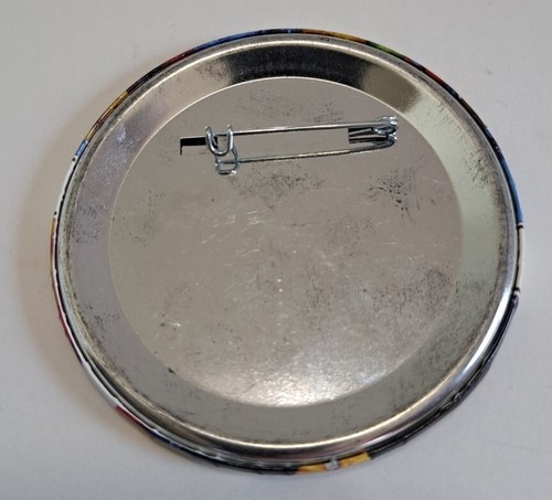 DISNEYLAND 30th Year the Official Birthday Party Vintage Button pin - Picture 3 of 3