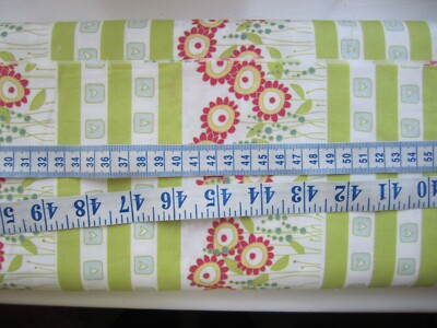 Grüne Streifen & Blumen & Vogelhäuser - Ella blau 100% Baumwolle Stoff pro 50cm