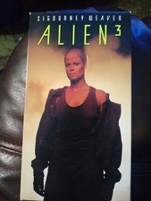 Alien 3 (VHS, 1992) Tested plays former rental 