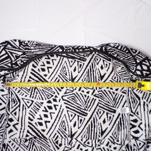 Cato Open Front Cardigan Women XS Sweater Black White Artsy Office Attire Top - Picture 9 of 11