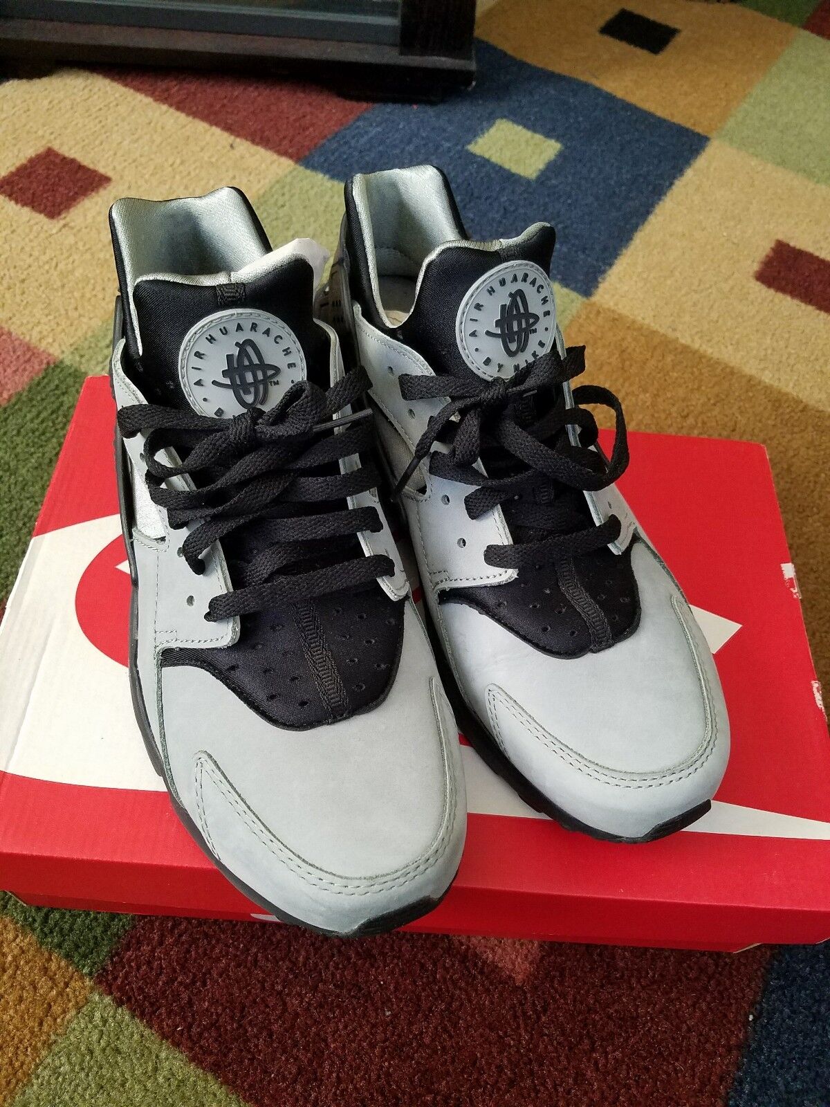 Uomo nike huarache corsa ridotta 704830-301 mica verde / nero preown dimensioni Uomo nike huarache corsa ridotta 704830-301 mica verde / nero preown dimensioni