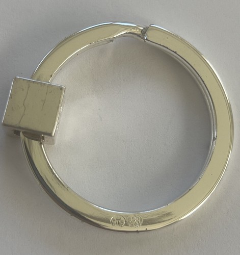 Philippi Initial LETTER “R” Key Ring Metal Fob Germany Keychain Signed NEW - Picture 4 of 5