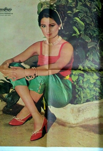 REVISTA DE CINE INDIA ESTRELLA Y ESTILO 1982 SMITA PATIL, RATI, PARVEEN, SANJAY DUT - Imagen 9 de 10