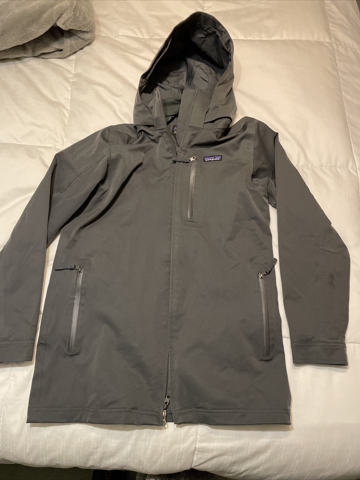 Patagonia Tres 3 in 1 Parka Jacket SHELL ONLY Men… - image 1