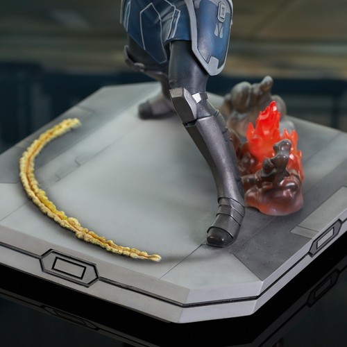 Ahsoka Tano - Star Wars 1:6 Scale Statue - Website Exclusive - Gentle Giant - Foto 10 di 10