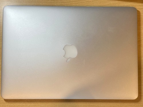 MARK ON SCREEN Apple Macbook Pro 15" 256GB - A1398 Silver L2013 (AU STOCK) - Picture 5 of 11