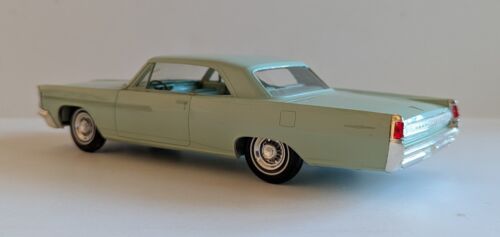 1963 AMT Pontiac Bonneville Friction Powered Dealer Promo Rare Color - Picture 7 of 7