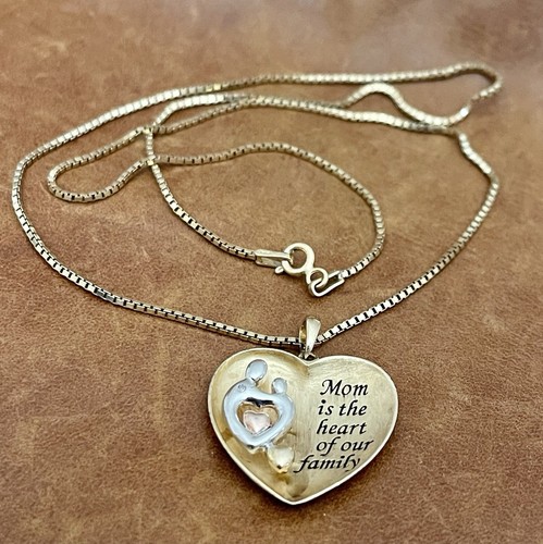 Elegant Sterling 925/18K GP Mom Is The Heart Of Our Family Pendant Necklace 20” - Picture 4 of 16