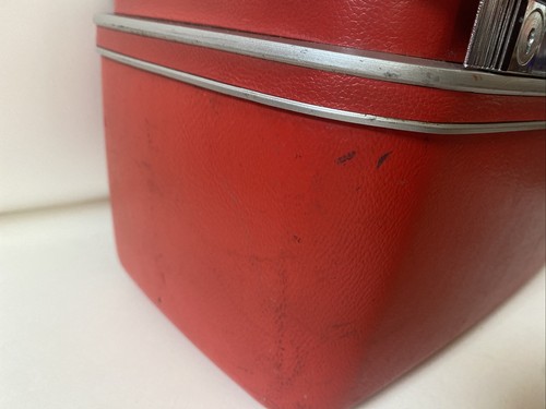Samsonite Silhouette Train Travel Case Strawberry Red Cosmetic - Picture 6 of 16