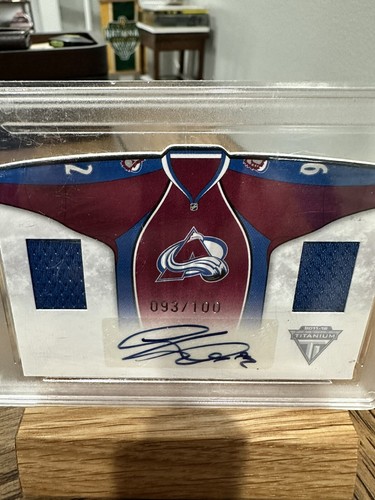 GABRIEL LANDESKOG 2011-12 TITANIUM RC DUAL JERSEY AUTO #'D 93/100 Die-Cut Rookie - Picture 2 of 4