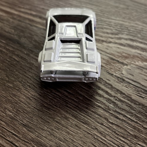 Vintage 1987 Hot Wheels BLANC Lamborghini Countach LP 500 S - C726 - Photo 4/5