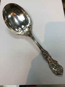 FRANCIS-1st-BERRY-SALAD-SPOON-Reed-amp-Barton-Sterling-Silver-9-3-8-034-5-troy-oz