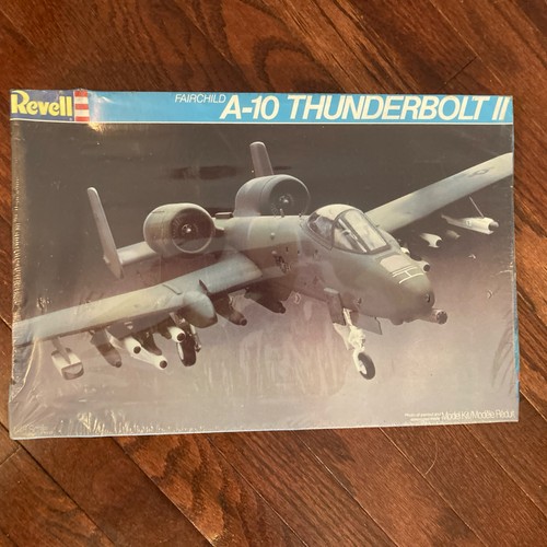 Revell Fairchild A-10: Thunderbolt II Modell Maßstab 1/48 Factory Sealed